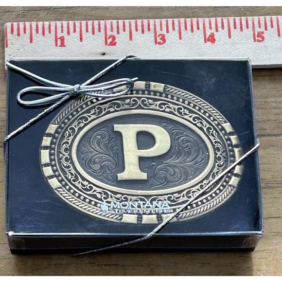Montana Silversmiths Oval Brass Cast Filigree Initial P Belt Buckle Rope Border - Picture 4 of 4